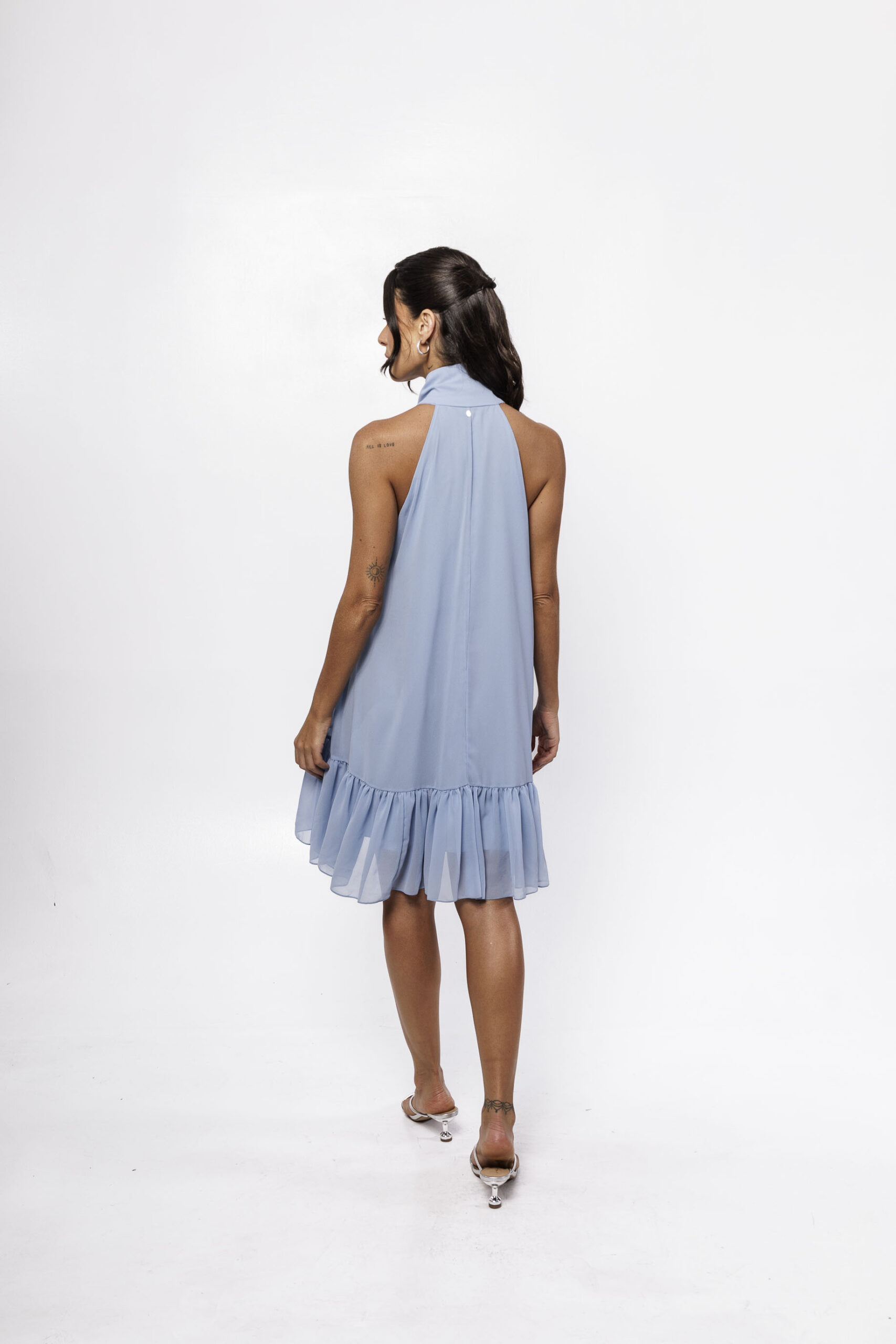 Vestido Curto Gola Alta - Imagem 4